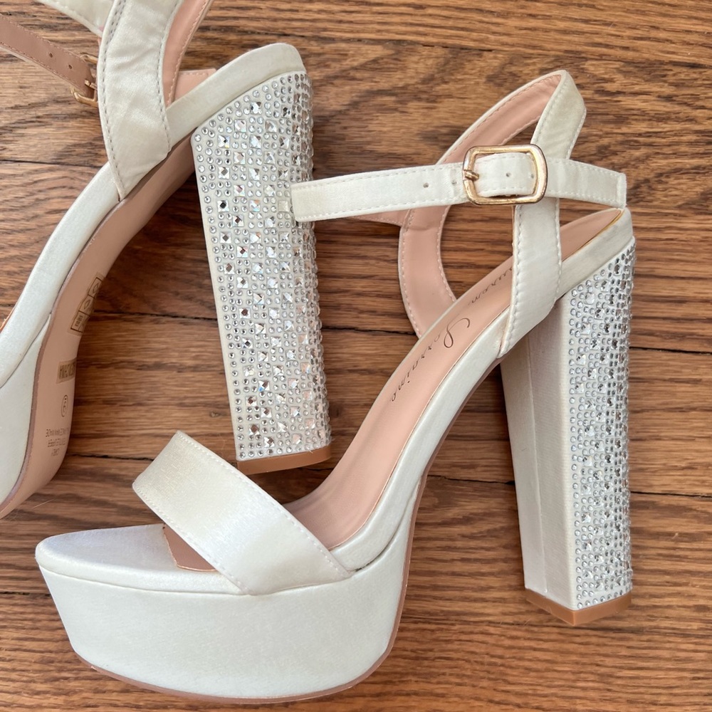 Lauren Lorraine heels